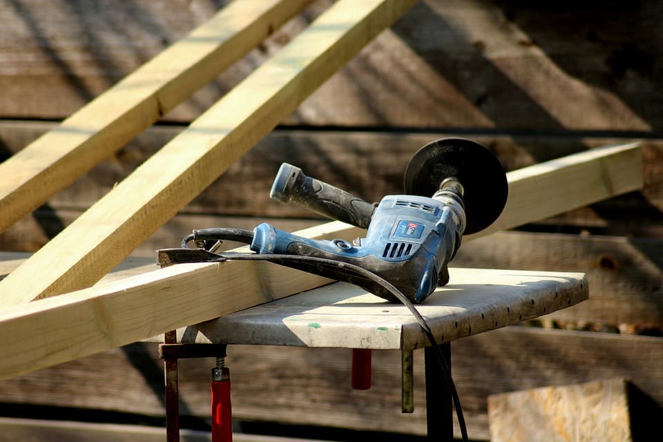 Power tools, garden equipment have a negative effect on hearing